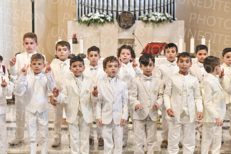Holy-Communion_2287-1
