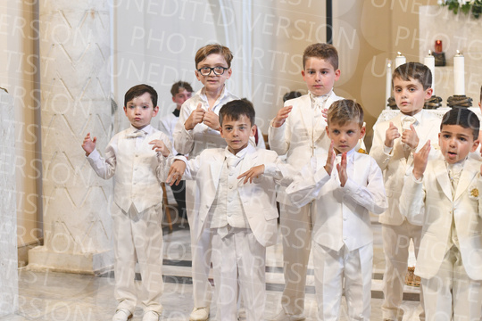 Holy-Communion_2290