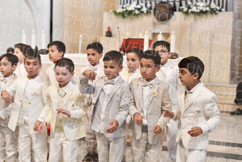 Holy-Communion_2308