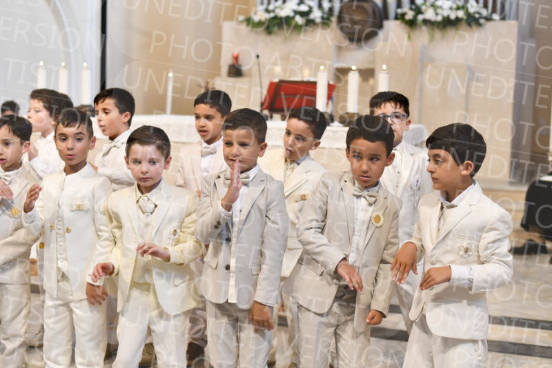 Holy-Communion_2309-1