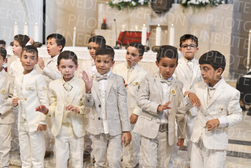 Holy-Communion_2310-1