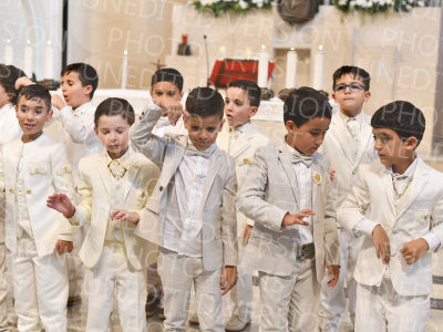 Holy-Communion_2311-1