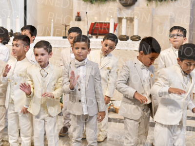 Holy-Communion_2313-1