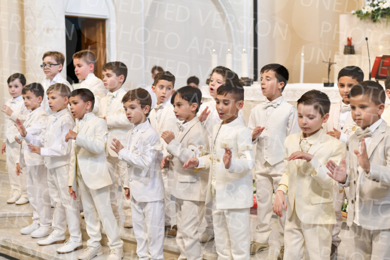 Holy-Communion_2316-1
