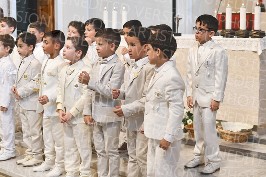 Holy-Communion_2325-1