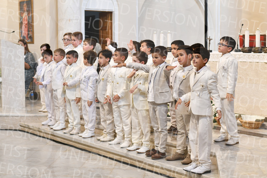 Holy-Communion_2327-1