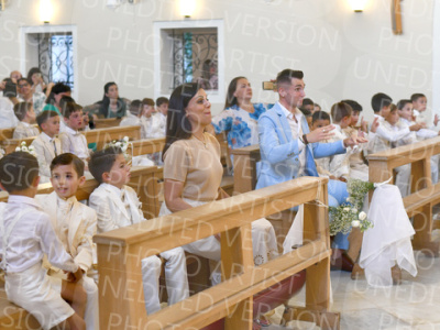 Holy-Communion_2330-1