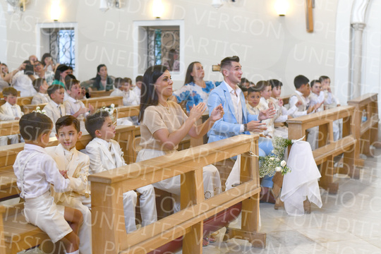 Holy-Communion_2333-1