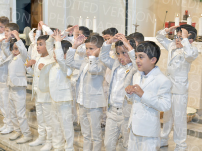 Holy-Communion_2338-1