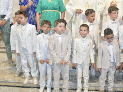 Holy-Communion_2347-1
