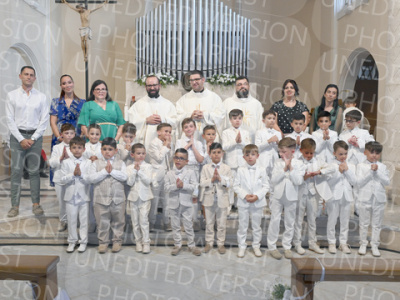 Holy-Communion_2348-1