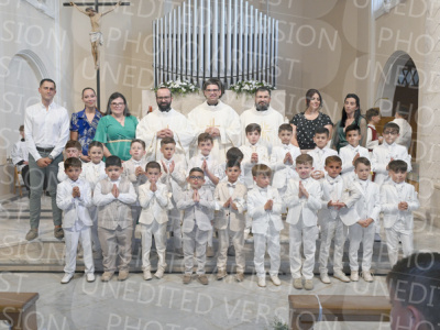 Holy-Communion_2352-1