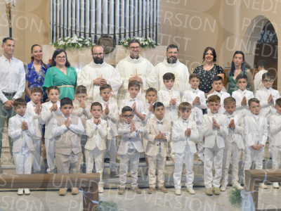 Holy-Communion_2356-1