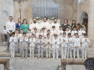Holy-Communion_2359-1