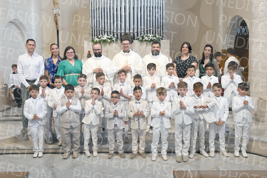 Holy-Communion_2364-1