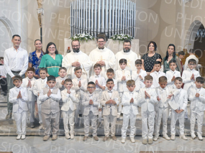 Holy-Communion_2368-1