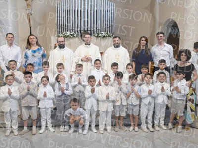 Holy-Communion_2377-1