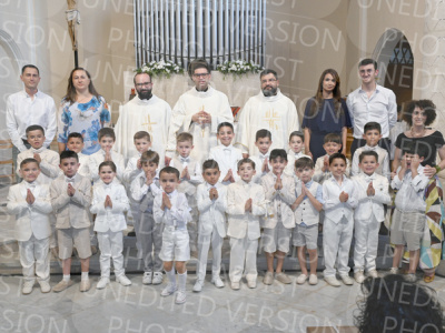 Holy-Communion_2378-1