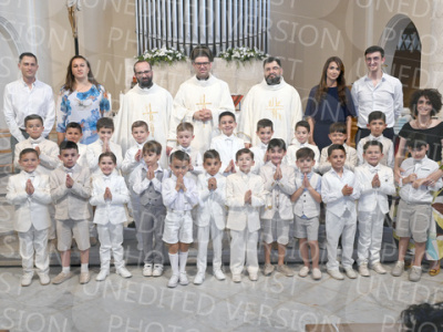 Holy-Communion_2382-1
