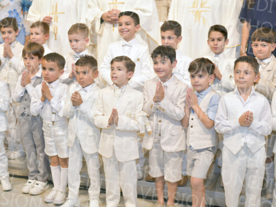 Holy-Communion_2384-1