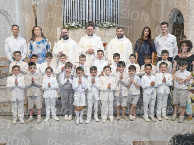 Holy-Communion_2385-1