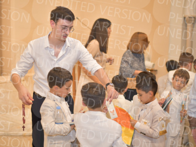 Holy-Communion_2424-1