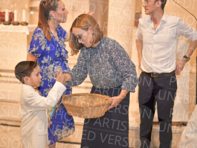 Holy-Communion_2426-1