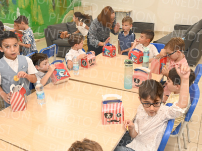 Holy-Communion_2452