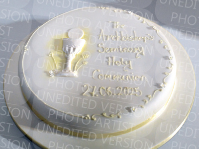 Holy-Communion_2501